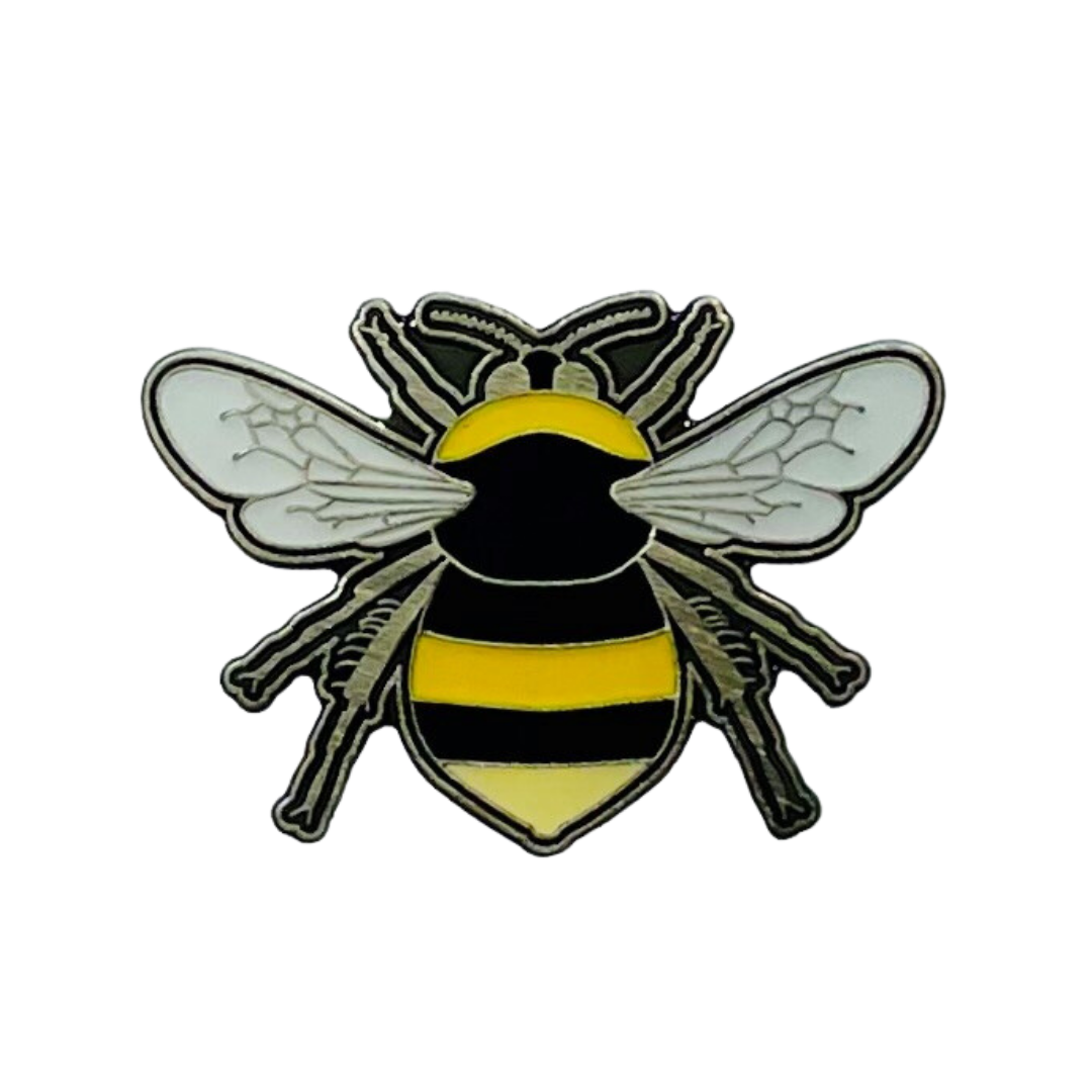 Buff-tailed bumblebee pin badge